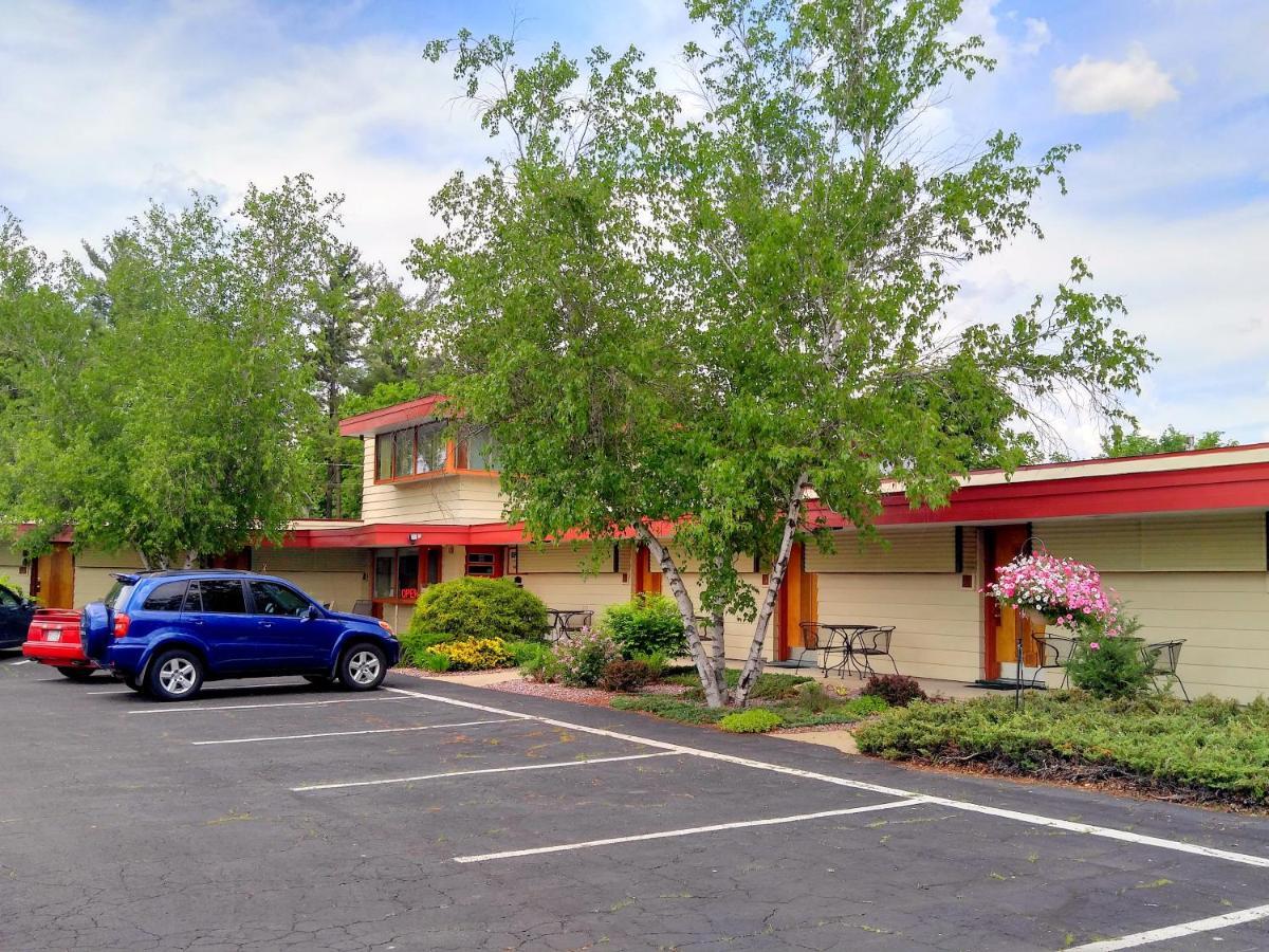 The Usonian Inn Llc Spring Green Exterior foto